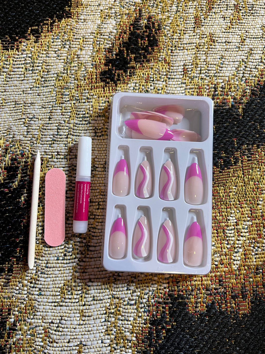 Pretty Pink | Medium almond Press on nails