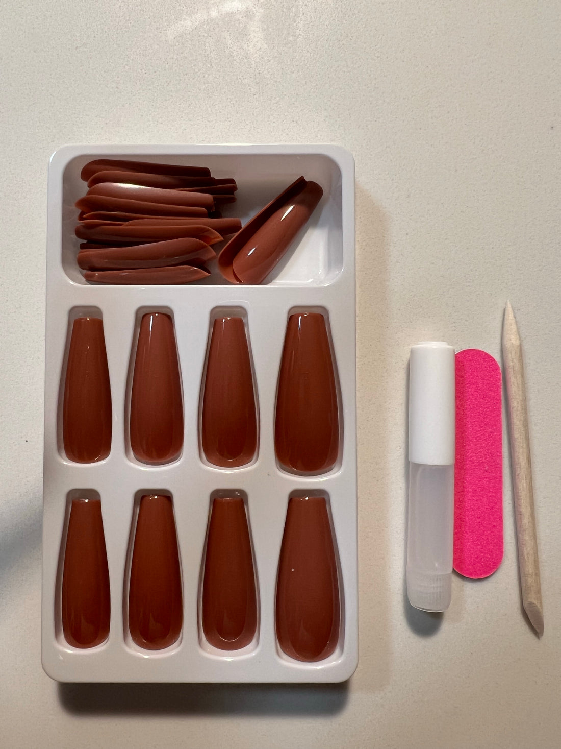 Luxe press on manicure perfect for