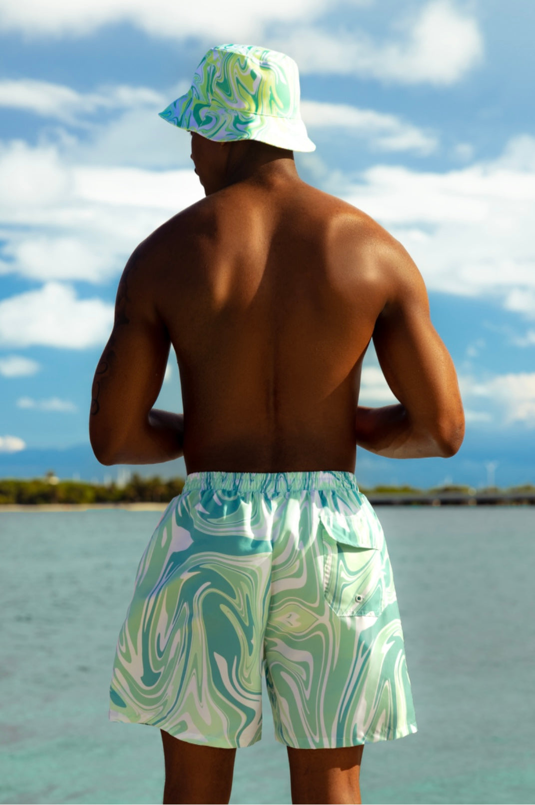 GROOVY BAE MENS SWIM TRUNKS