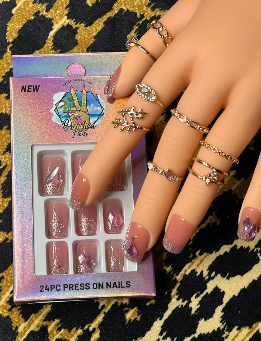Shimmer Bae | Short glitz tip Press on nails