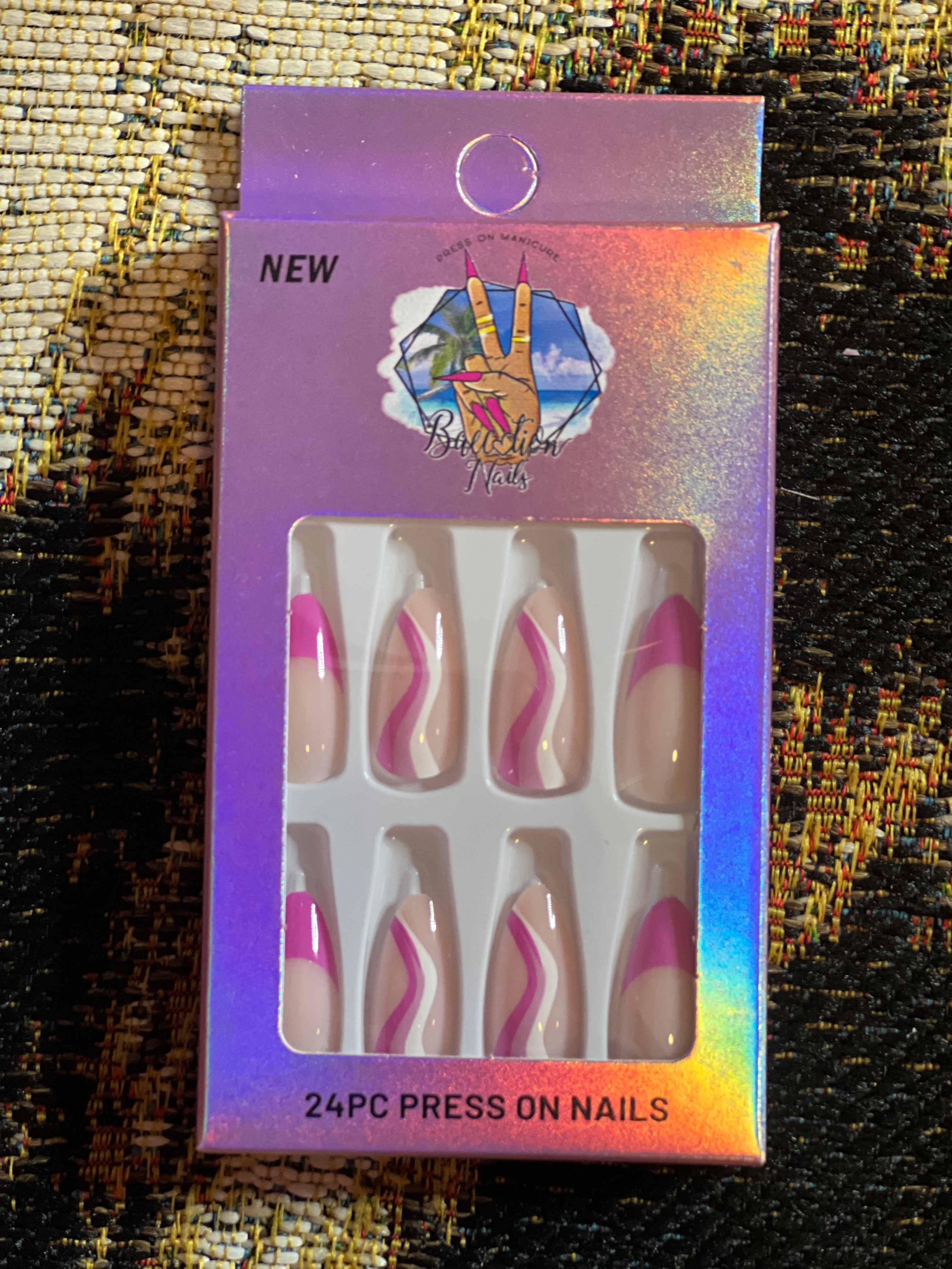 Pretty Pink | Medium almond Press on nails