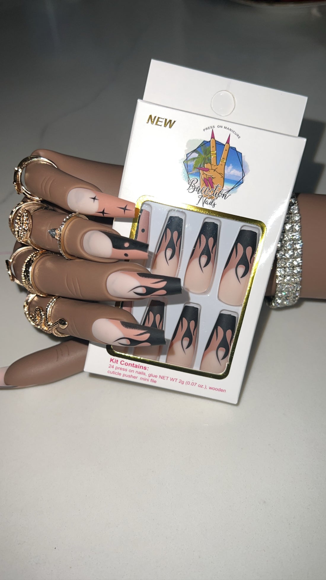 Twin Flame l Flame press on nails